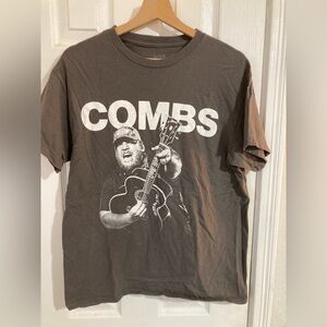 Grey Concert Graphic T-Shirt with Combs Print